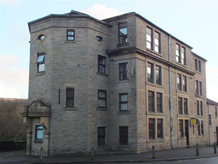 1 Bedroom Apartment To Rent In Manchester Road, Mossley, Ashton-Under-Lyne, OL5