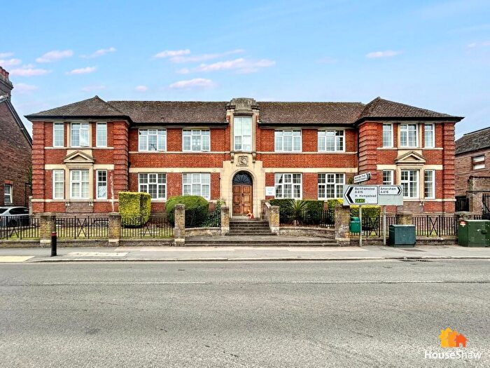 1 Bedroom Flat For Sale In Broad Street, Copsham House, HP5