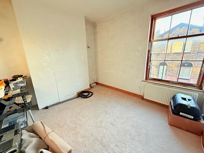 2 Bedroom Terraced House For Sale In Caroline Street, Saltaire, Shipley, BD18