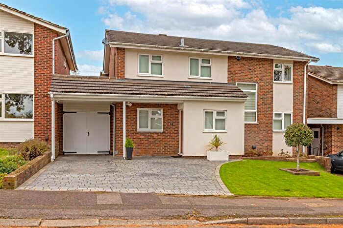 4 Bedroom Detached House For Sale In Ash Grove, Wheathampstead, St. Albans, AL4