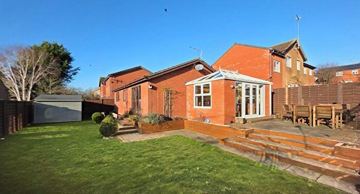 3 Bedroom Detached Bungalow For Sale In Highfield Court, Brackley, NN13