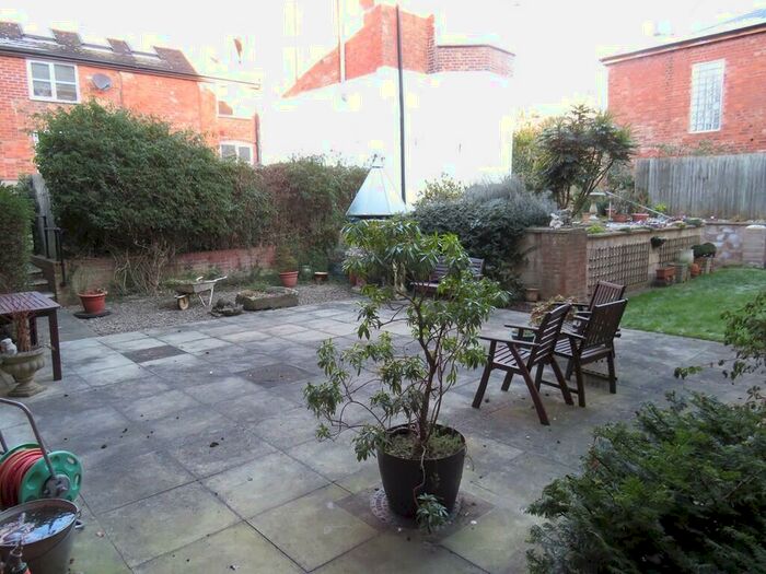 2 Bedroom Retirement Property For Sale In New Street, Ledbury, HR8