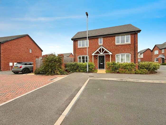 3 Bedroom Semi-Detached House For Sale In Guilsborough Road, Eye, PE6