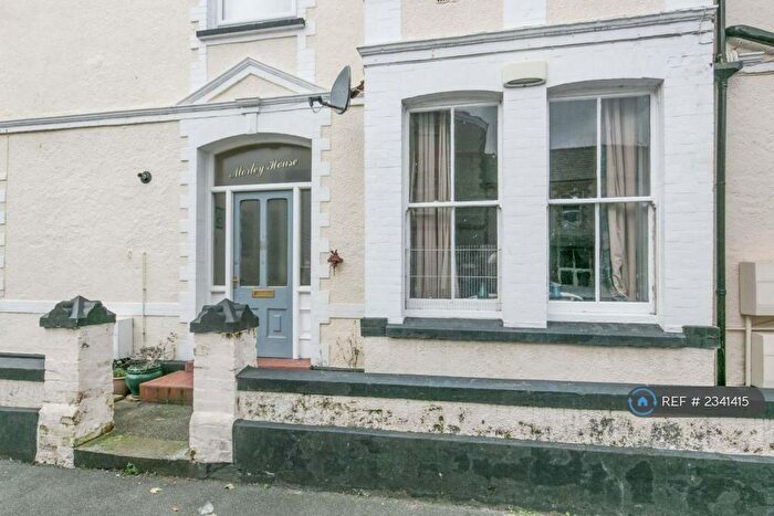 1 Bedroom Flat To Rent In Craig Y Don, Llandudno, LL30