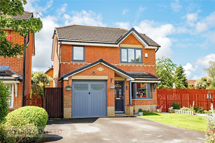 3 Bedroom Detached House For Sale In Ferguson Way, Watersheddings, Oldham, OL4