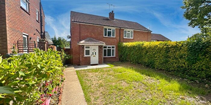 3 Bedroom Semi Detached House For Sale In Purley Way, Frimley, Camberley, GU16