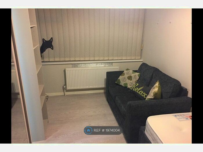 Studio To Rent In Boxmoor, Hemel Hempstead, HP1