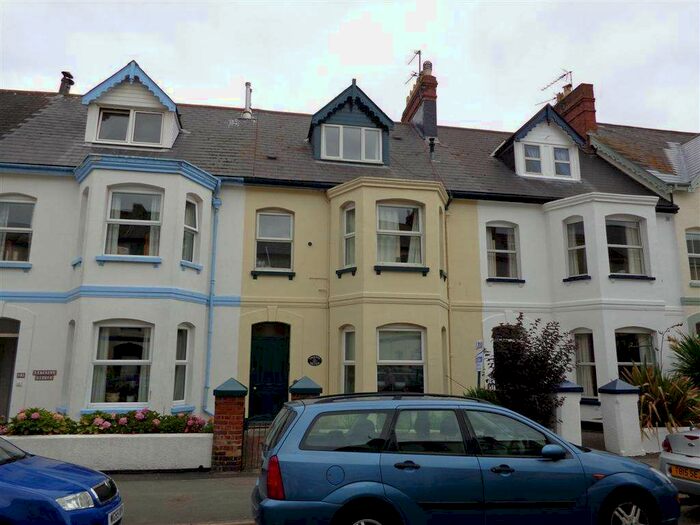 1 Bedroom Flat To Rent In Morton Road, Exmouth, EX8