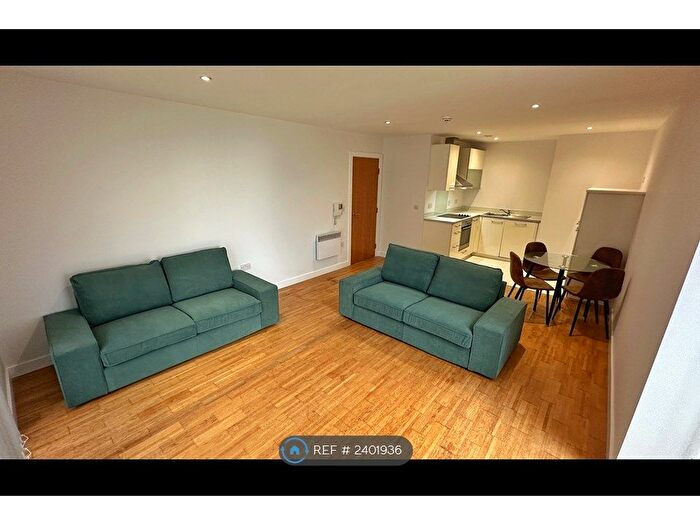 2 Bedroom Flat To Rent In Kelso Place, Manchester, M15