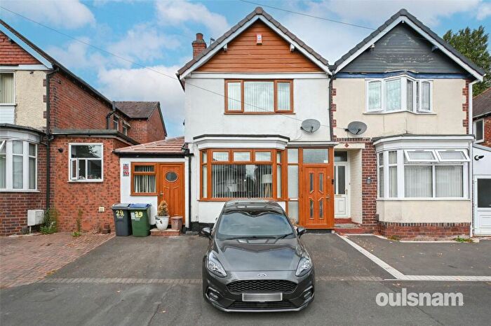 3 Bedroom House For Sale In Heather Road, Smethwick, West Midlands, B67