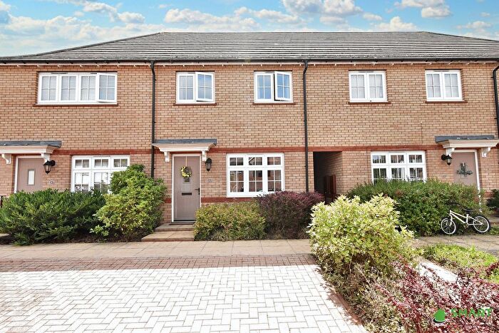 2 Bedroom Terraced House For Sale In Woodlands Drive, Exeter, EX2