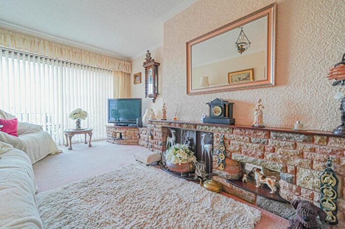 2 Bedroom Semi-Detached Bungalow For Sale In Walford Drive, Solihull, B92