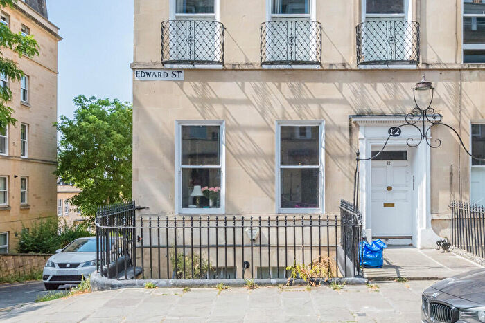 2 Bedroom Apartment To Rent In Edward Street, Bath, BA2