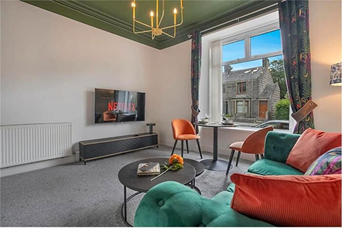 1 Bedroom Flat To Rent In Holburn Street, Aberdeen, AB10