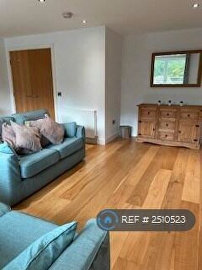 2 Bedroom Flat To Rent In Ravelston Terrace, Edinburgh, EH4