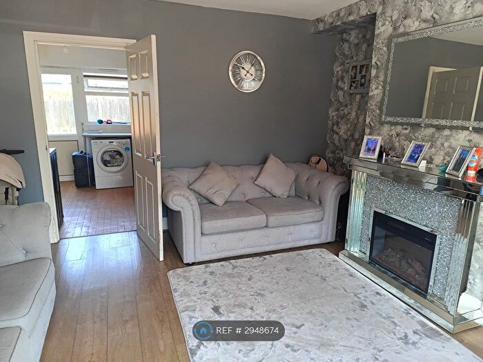 2 Bedroom Terraced House To Rent In Cranbourne Grove, Birmingham, B44