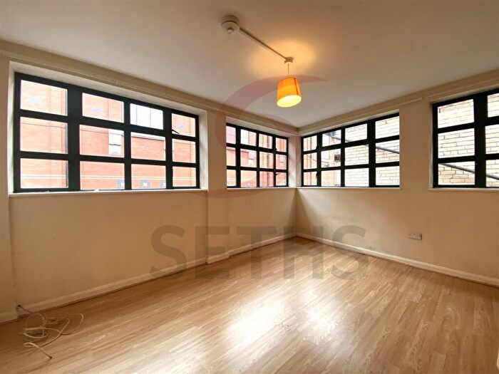 1 Bedroom Flat To Rent In East Bond Street, City Centre, Leicester, LE1