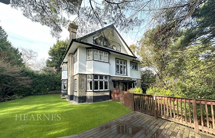 5 Bedroom Detached House For Sale In Brunstead Road, Branksome Gardens, Westbourne, BH12