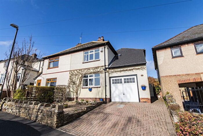 4 Bedroom Semi-Detached House For Sale In The Crescent, Holymoorside, Chesterfield, S42