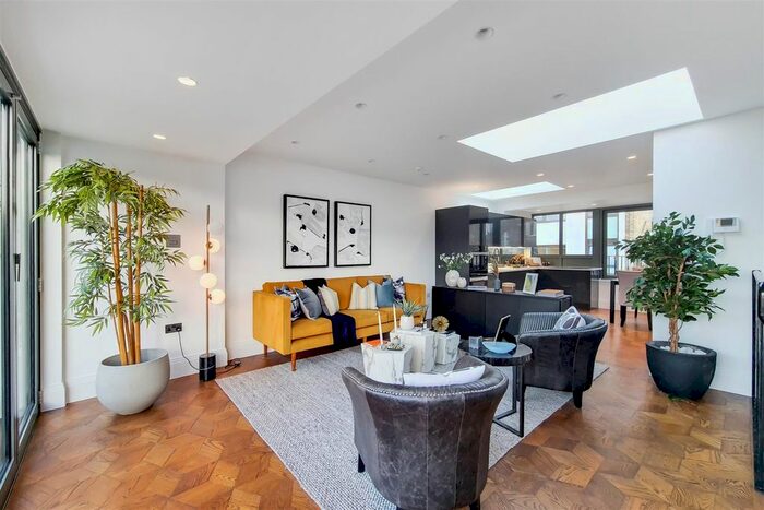 2 Bedroom Detached House To Rent In Cheval Place, London, SW7