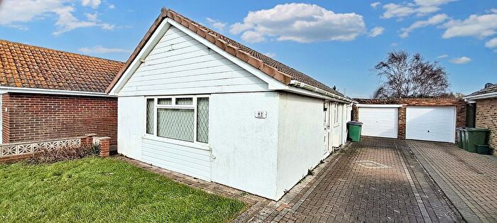 2 Bedroom Detached Bungalow For Sale In Brockman Crescent, Dymchurch, TN29
