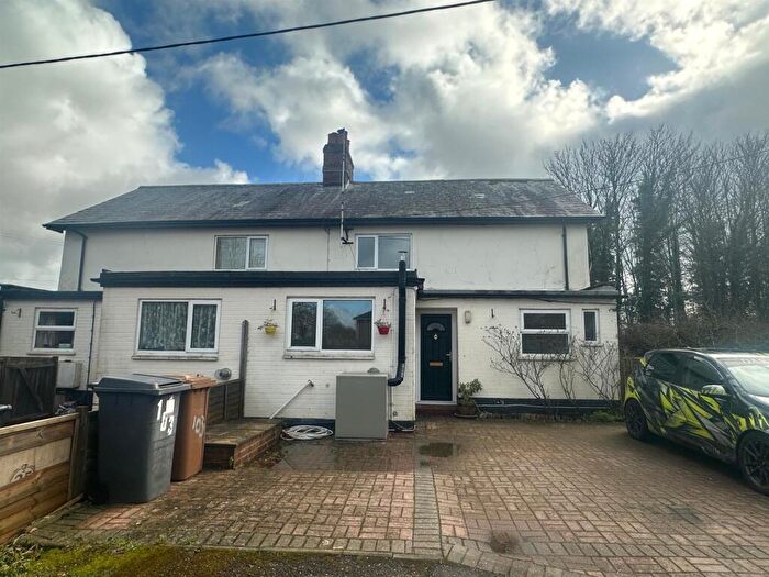 3 Bedroom Semi-Detached House To Rent In Eastover Farm Cottages, Abbotts Ann, Andover, SP11