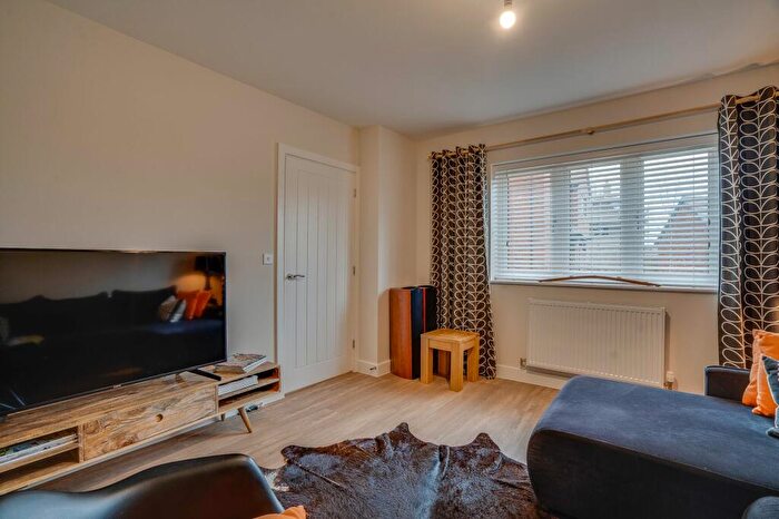 5 Bedroom Detached House For Sale In Hopper Road, Eastleigh, SO50