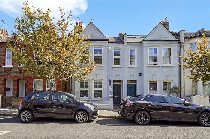 3 Bedroom Terraced House For Sale In Rainville Road, London, W6
