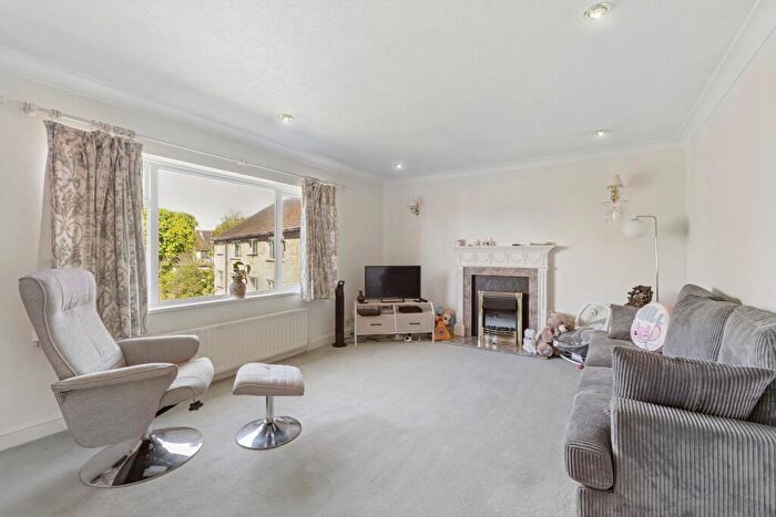 2 Bedroom Apartment For Sale In Station Parade, Virginia Water, GU25