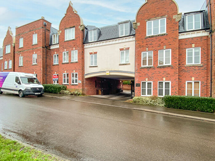 1 Bedroom Flat For Sale In Duesbury Place, Mickleover, DE3