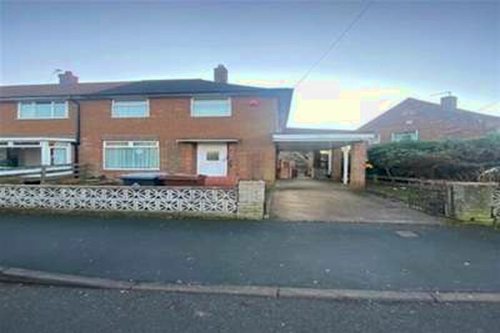 2 Bedroom House To Rent In Latchmere Drive, Leeds, LS16