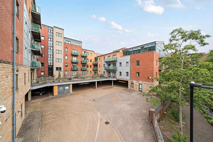2 Bedroom Flat For Sale In Ecclesall Road, Sheffield, S11