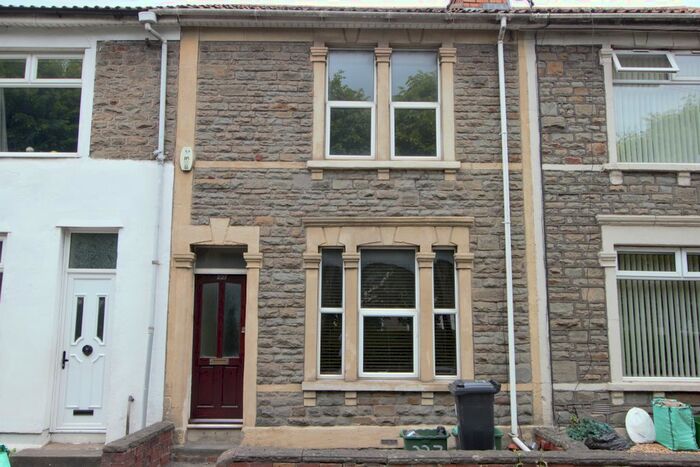 2 Bedroom Terraced House To Rent In Soundwell Road, Kingswood, Bristol, BS15