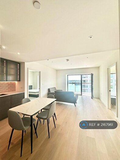 2 Bedroom Flat To Rent In Riverscape Walk, London, E16