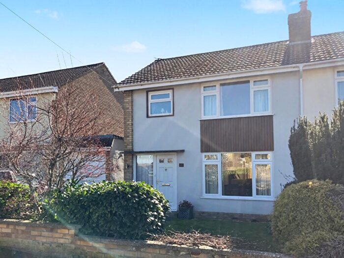 3 Bedroom Semi-Detached House For Sale In Mount Pleasant, Walking Distance To School, Sports Centre And Central Wells, BA5