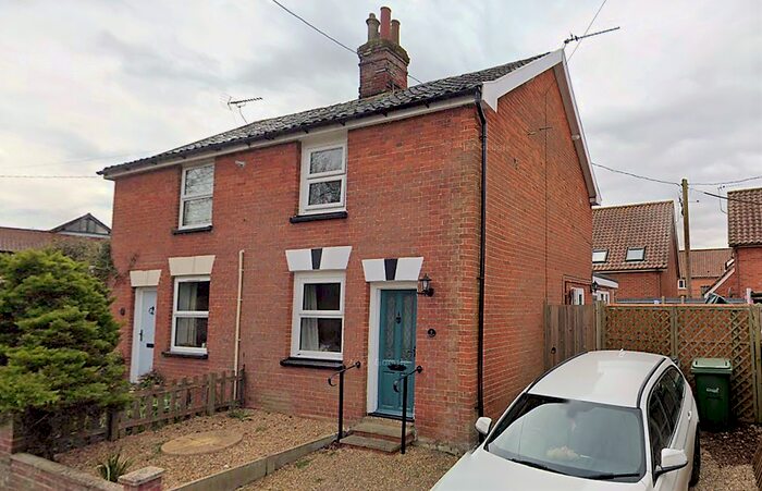 2 Bedroom Semi-Detached House To Rent In Candlers Lane, Norfolk, IP20