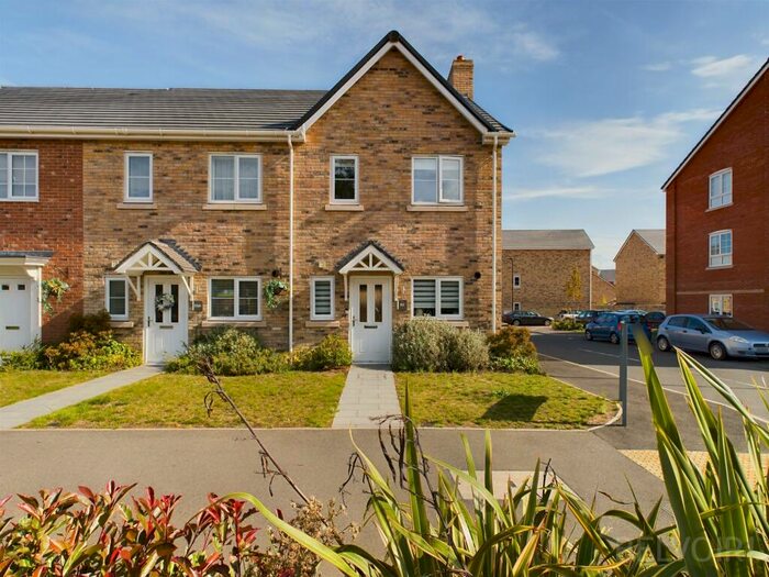 2 Bedroom End Of Terrace House To Rent In Springfield Road, Bury St Edmunds, IP33