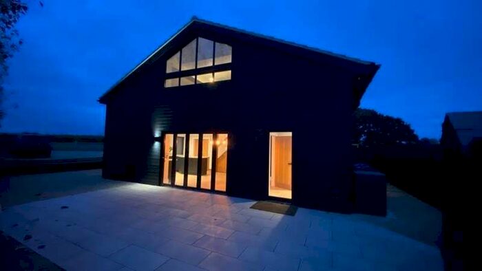 4 Bedroom Semi-Detached House For Sale In Lower Woodrow Nr Lacock, SN12