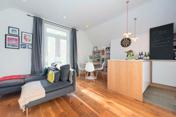 1 Bedroom Apartment To Rent In Park Avenue, London, NW2