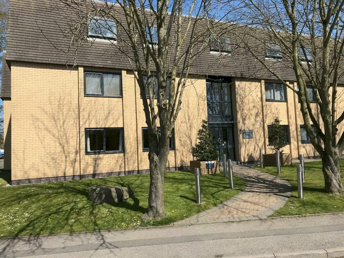 2 Bedroom Flat To Rent In Pointer Court, Lancaster, LA1