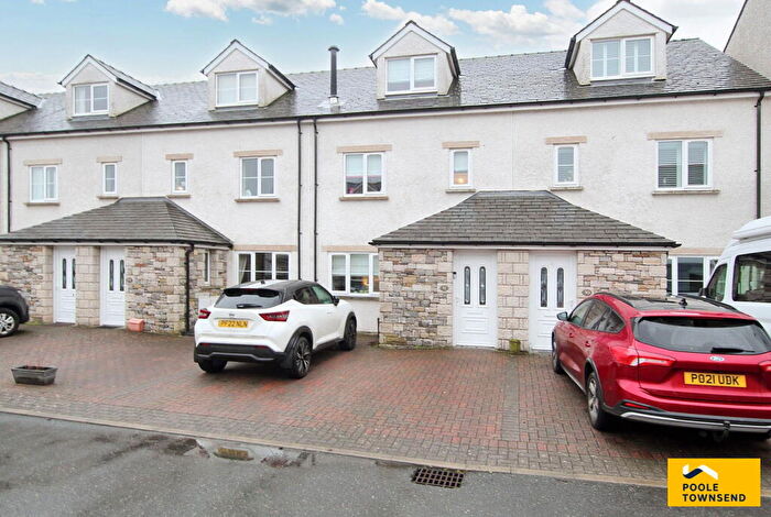 4 Bedroom Town House For Sale In Clarence Street, Ulverston, LA12