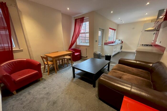 3 Bedroom Terraced House To Rent In Laurie Avenue, Forest Fields, NG7