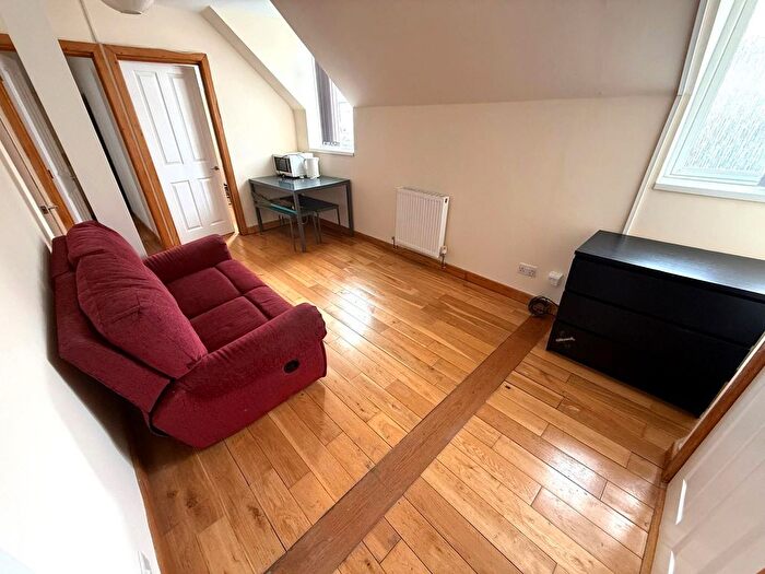 2 Bedroom Flat To Rent In Manx Road, Horfield, BS7