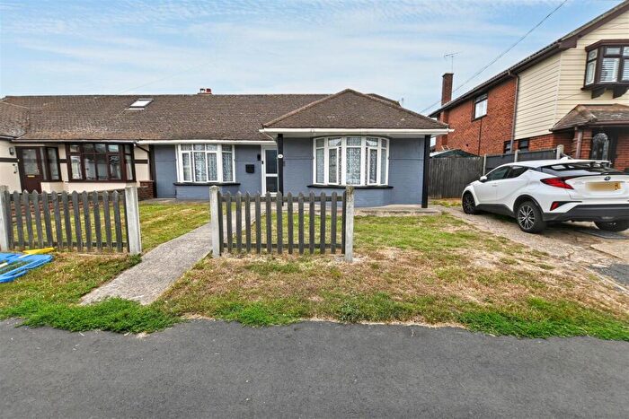 3 Bedroom Semi-Detached Bungalow For Sale In No Onward Chain Denham Road, Canvey Island, SS8