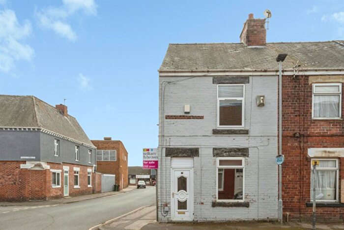3 Bedroom End Of Terrace House For Sale In Elizabeth Street, Goldthorpe, Rotherham, S63