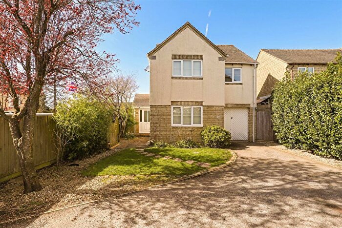 4 Bedroom Detached House For Sale In Stonecote Ridge, Bussage, Stroud, GL6