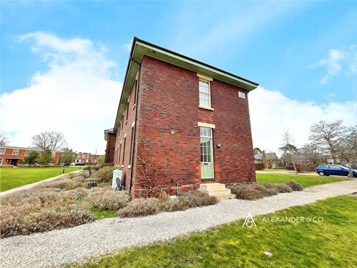 2 Bedroom Flat To Rent In The Parade, Caversfield, Bicester, OX27
