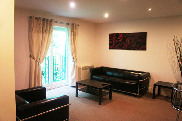 1 Bedroom Flat To Rent In Town Mead, West Green, Crawley, RH11