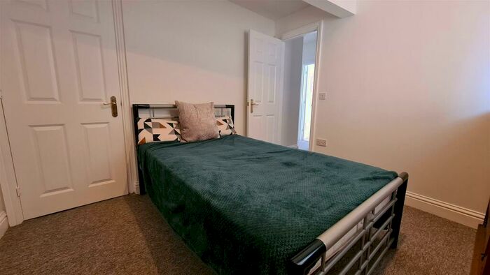 2 Bedroom Flat To Rent In Castle Street, Thetford, IP24