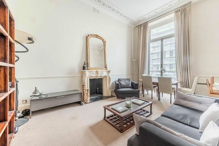 2 Bedroom Flat To Rent In Gloucester Road, South Kensington, London, SW7